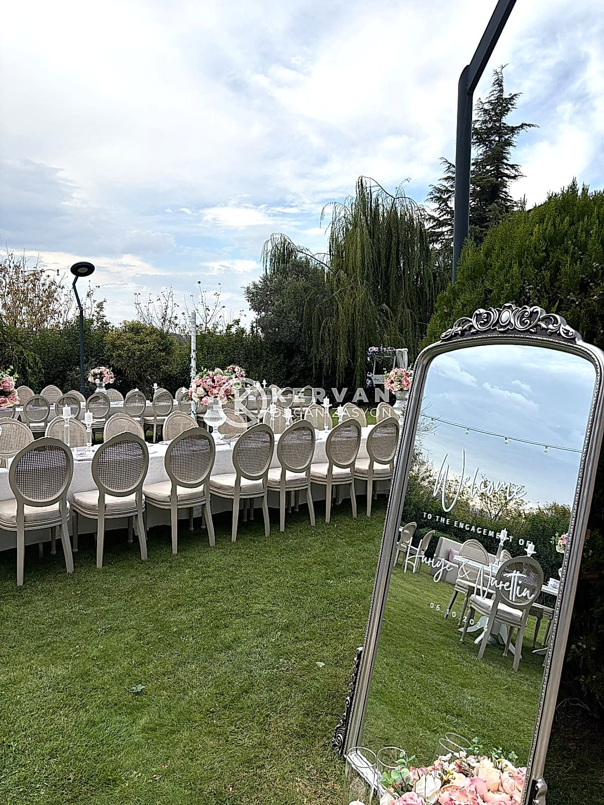 Nişan İçin Masa ve Sandalye Kiralama