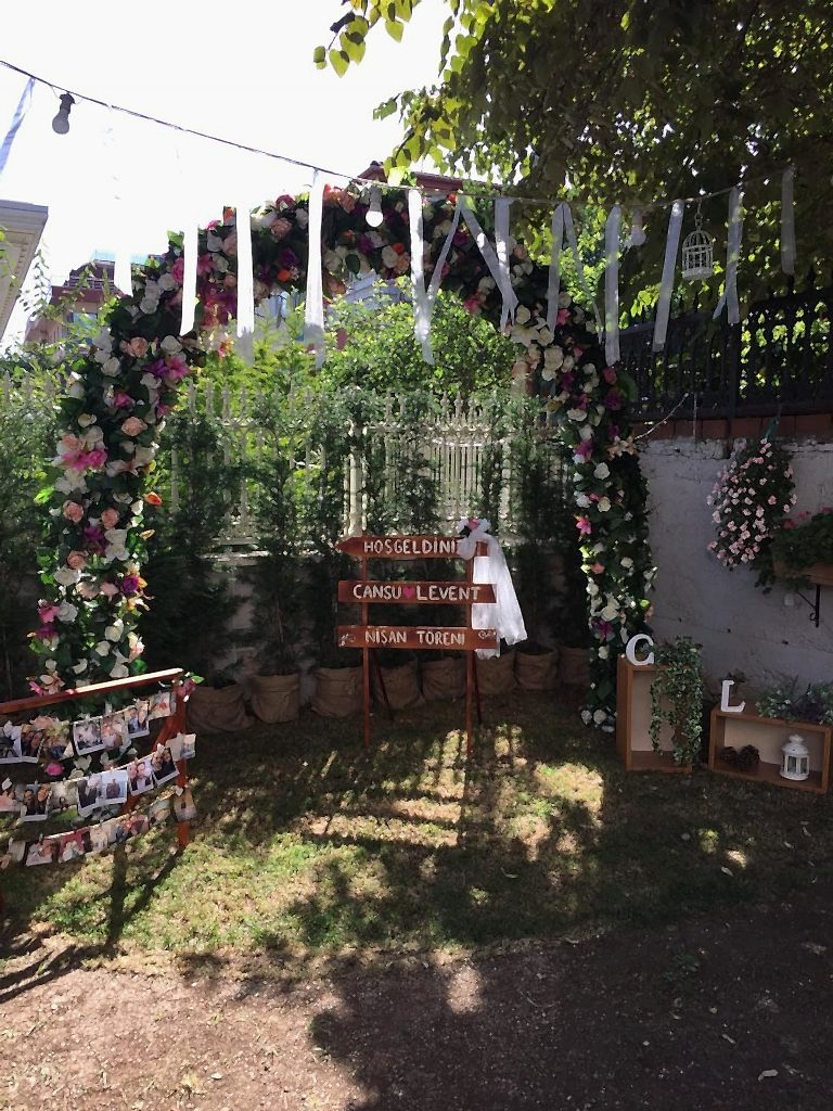 Bahçe Nişan Süsleme