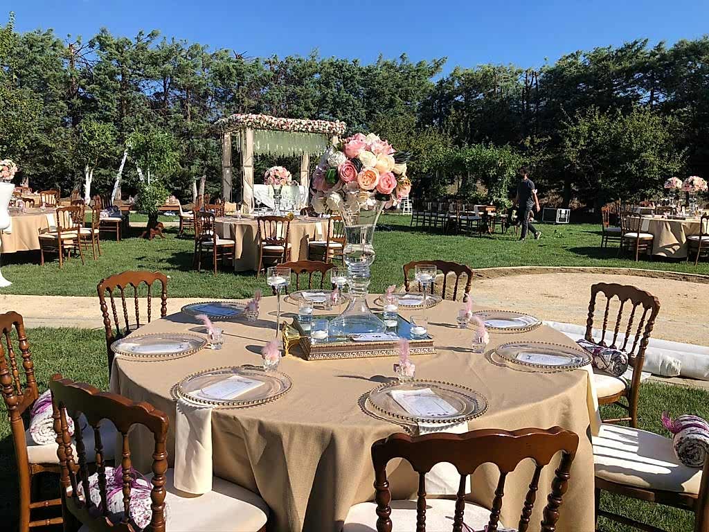 Bahçede Nişan Organizasyonu