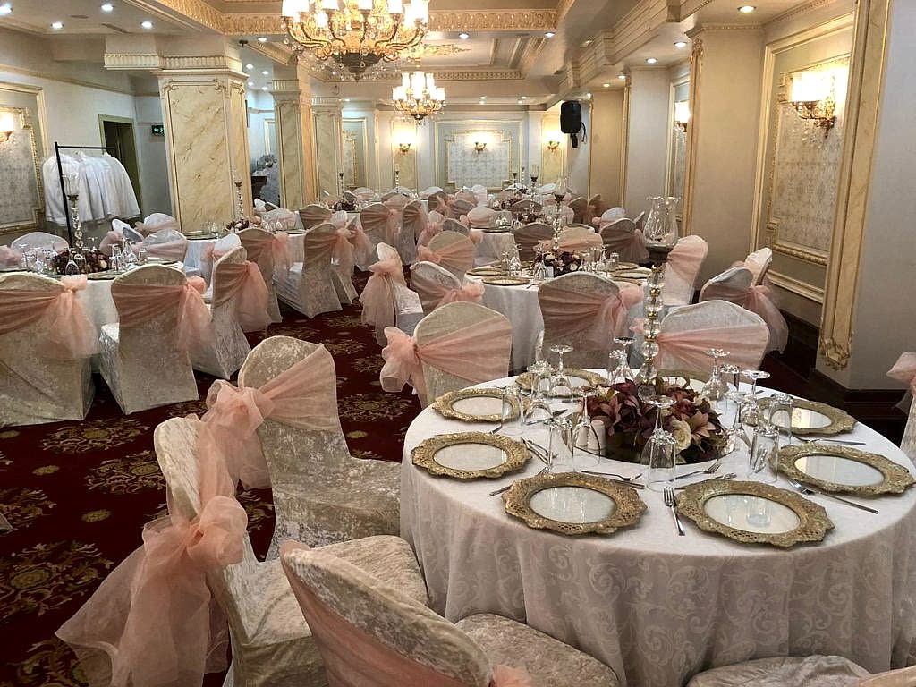 Otelde Nişan Davetİ Süsleme